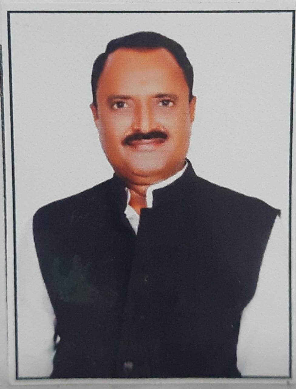 Driver Rakesh Madhya Rakesh Shukla